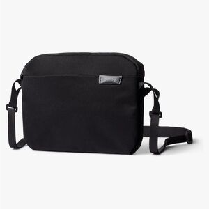 Bellroy - City Pouch Plus in Black